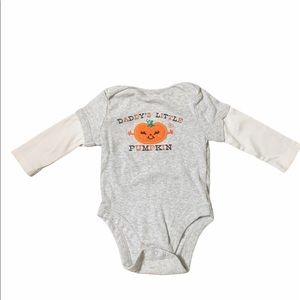 Old navy daddy’s little pumpkin onesie